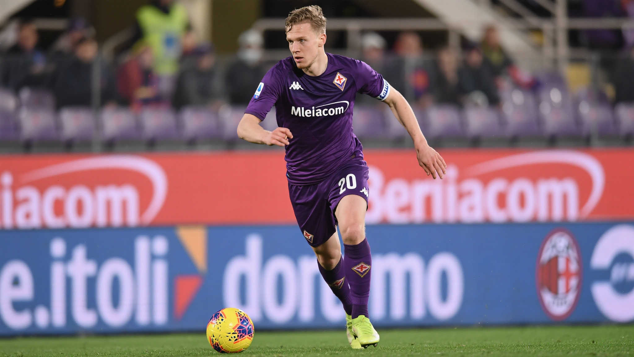 隆戈：佛罗伦萨无意买断古德蒙德森，续租成选项，球员或被推荐至米兰